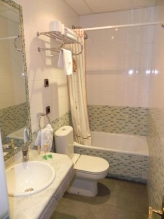 Hostal Ivor Мадрид Экстерьер фото