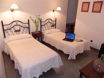 Hostal Ivor Мадрид Экстерьер фото